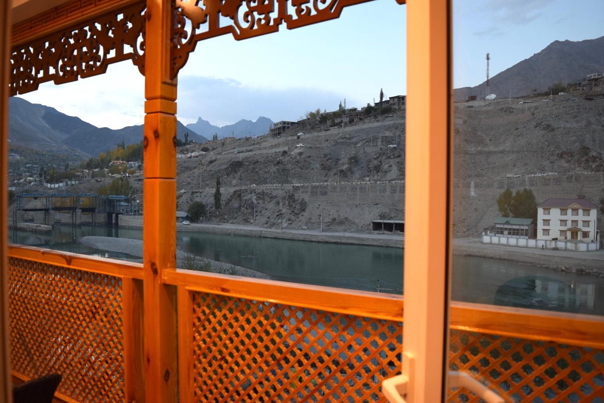 Hotel The Haven Kargil Exterior foto